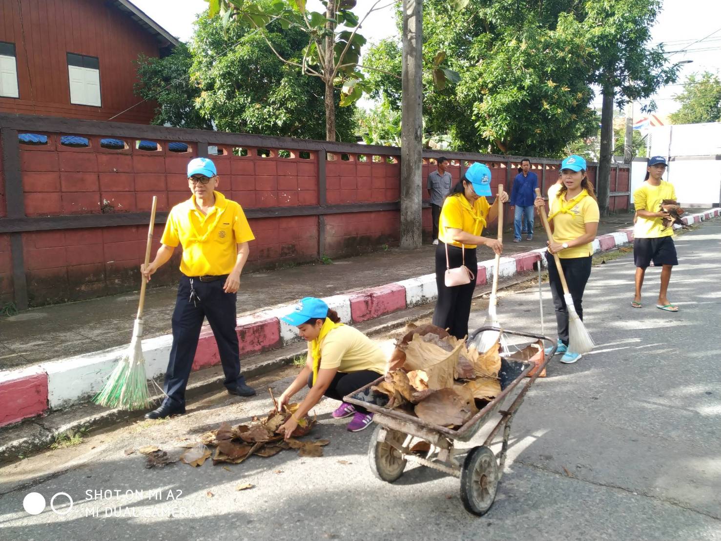 ﻿สำนักงานบังคับคดีจังหวัดพัทลุง เข้าร่วมโครงการราชทัณฑ์ปันสุข เราทำความ ดี เพื่อชาติ ศาสน์ กษัตริย์ ในกิจกรรม Big Cleaning Day ณ เรือนจำกลางพัทลุง